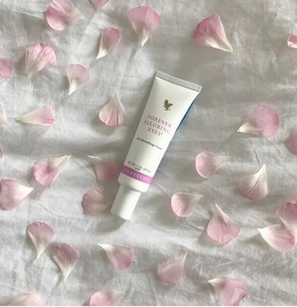 کرم دور چشم فوراور