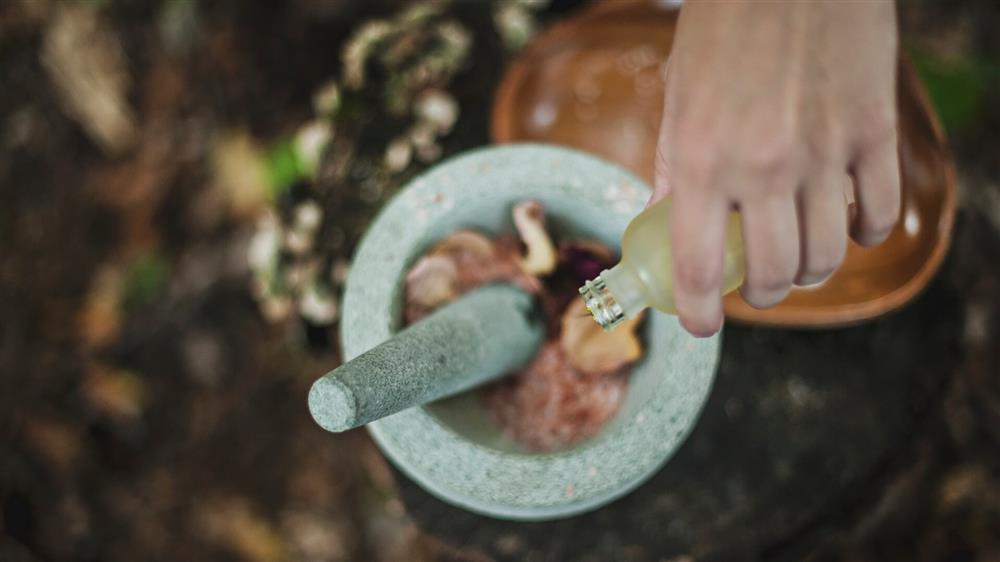 روغن حیاتی فوراور